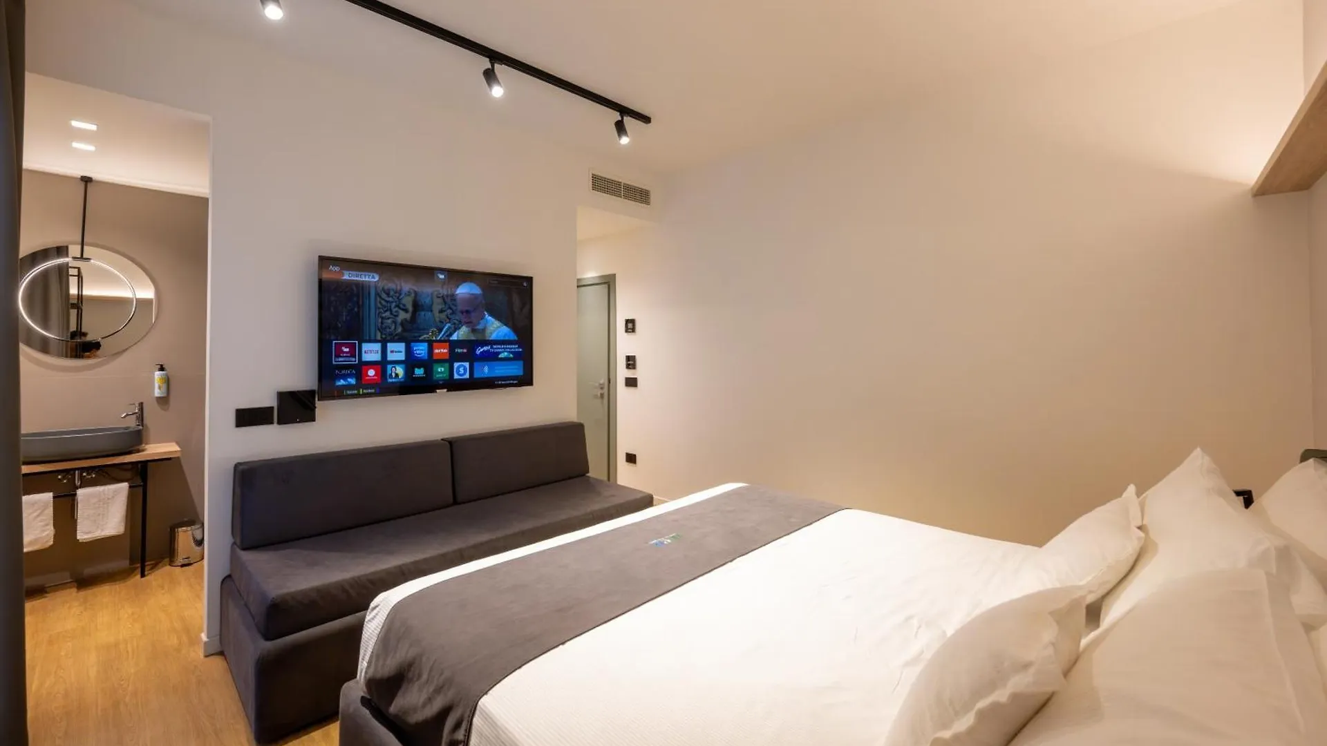 Meg Lifestyle Hotel & Apartaments Ριτσιόνε
